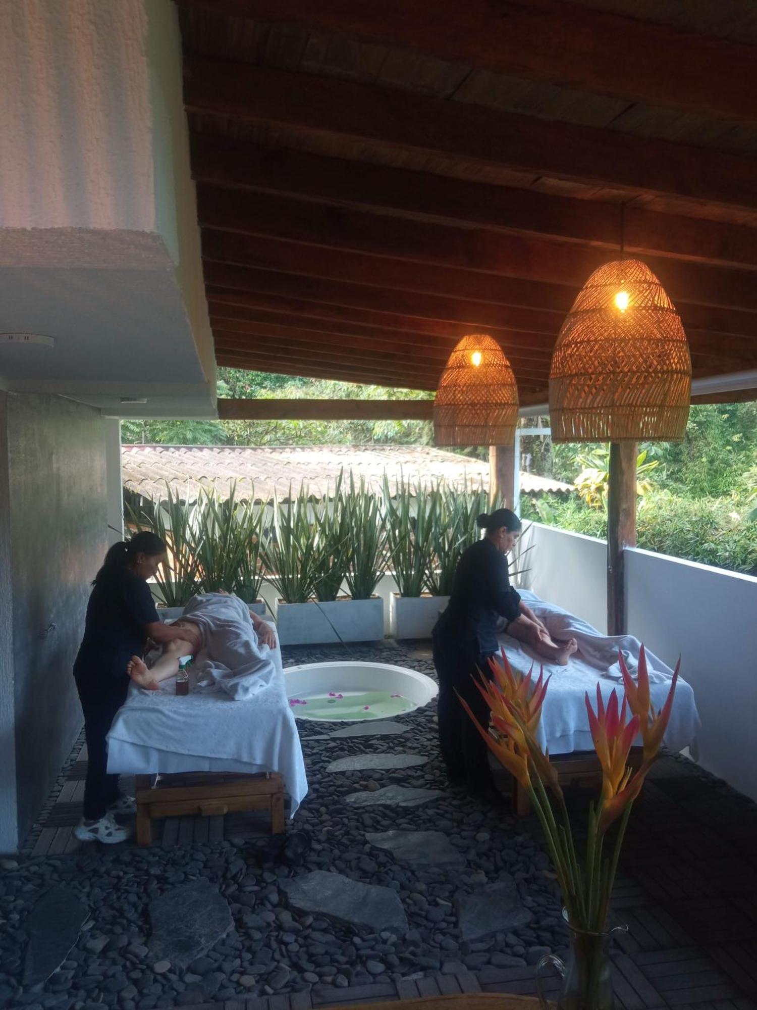 Hotel Vísperas Santa Rosa de Cabal Exteriör bild