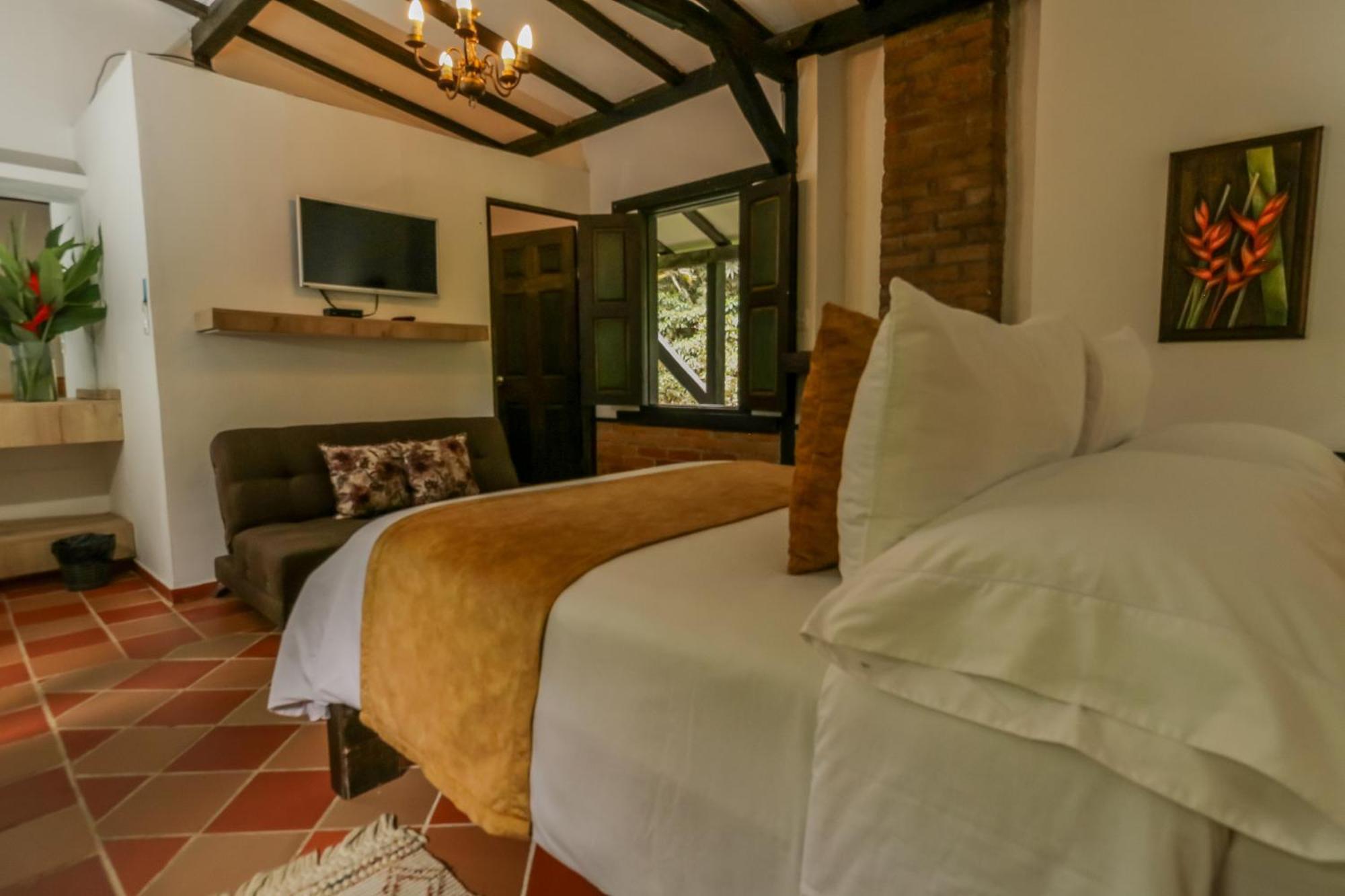 Hotel Vísperas Santa Rosa de Cabal Exteriör bild